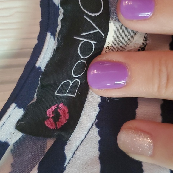 Body C women's Summer Dress, Nautical stripestop, blue skirt> eyelet back button - Picture 6 of 11